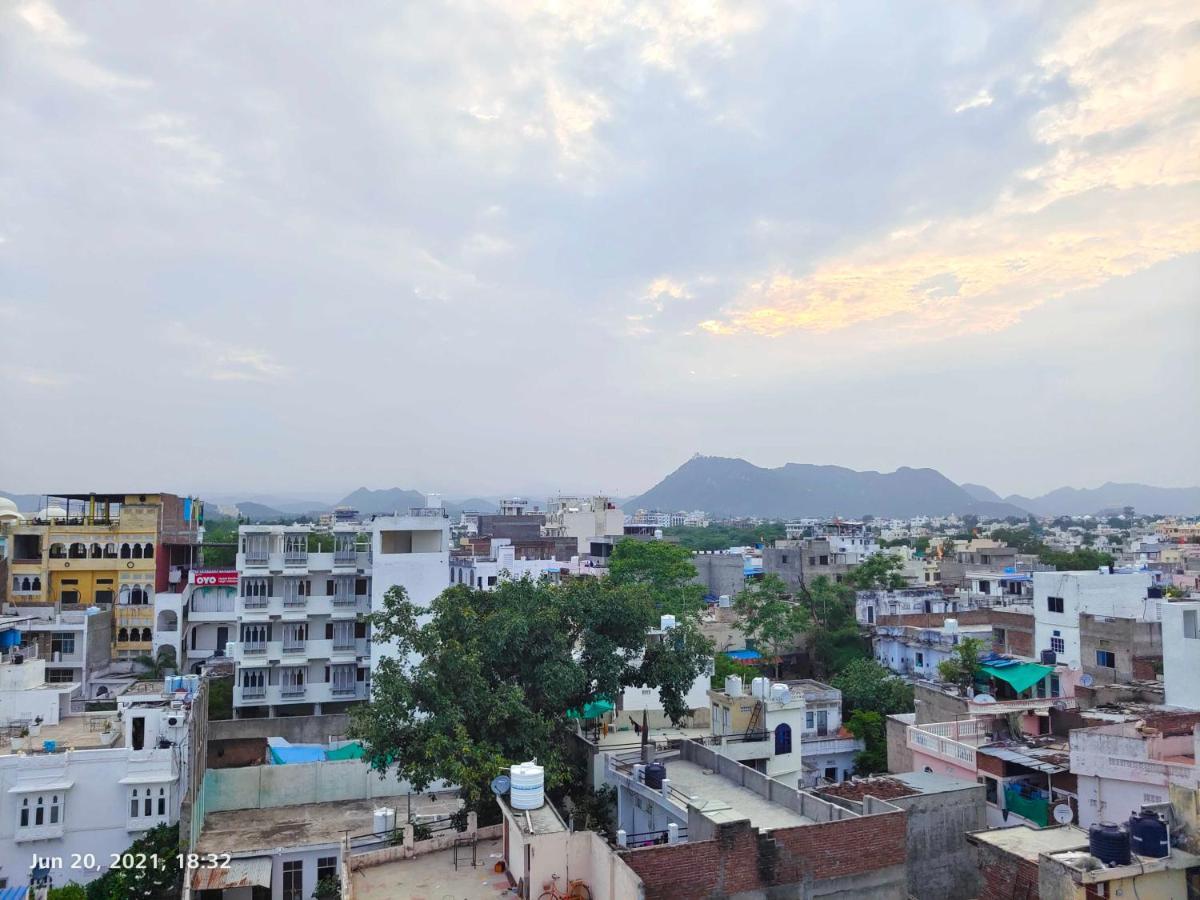 The Rustic Monk Hostel Udaipur Luaran gambar