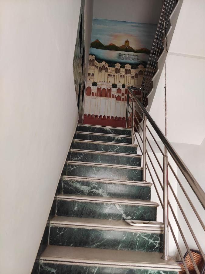 The Rustic Monk Hostel Udaipur Luaran gambar