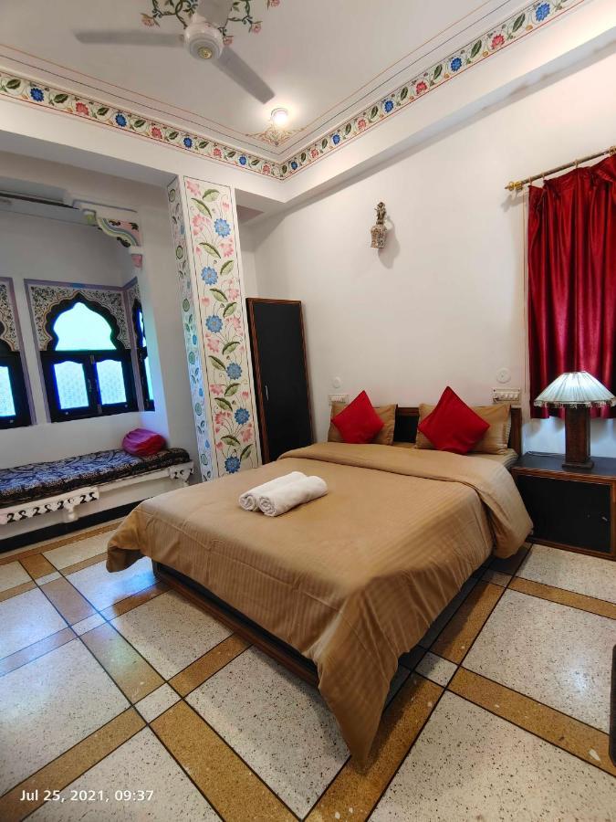 The Rustic Monk Hostel Udaipur Luaran gambar