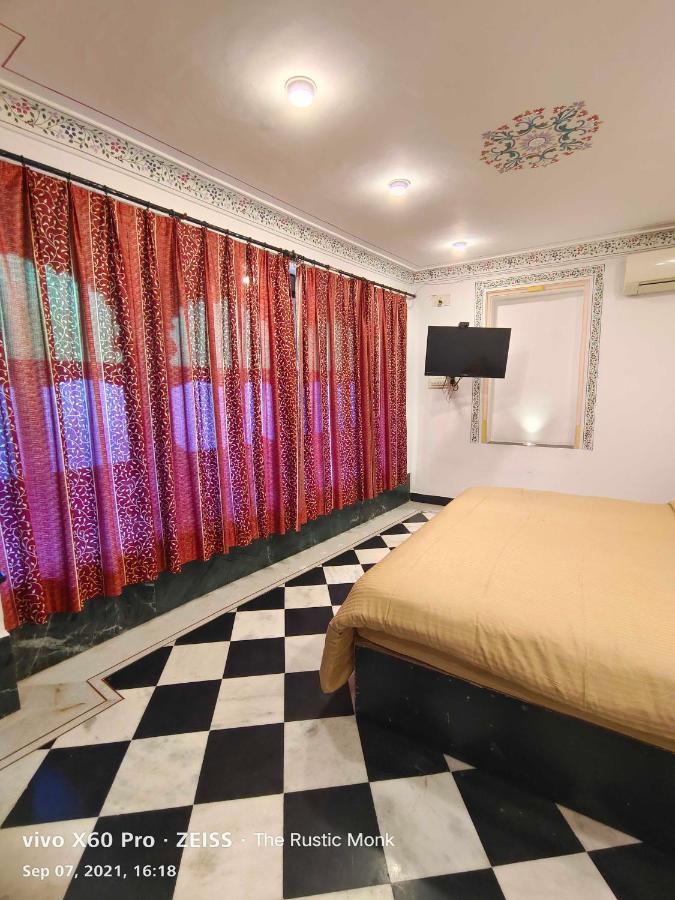 The Rustic Monk Hostel Udaipur Luaran gambar