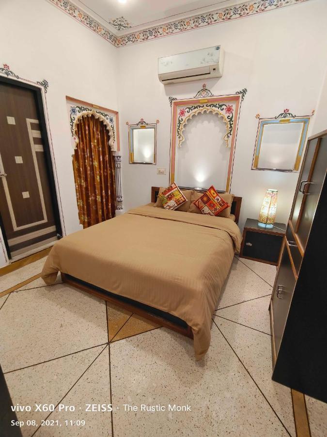 The Rustic Monk Hostel Udaipur Luaran gambar