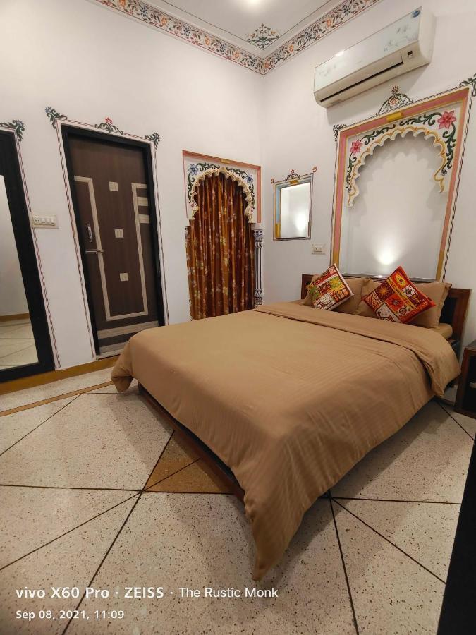 The Rustic Monk Hostel Udaipur Luaran gambar
